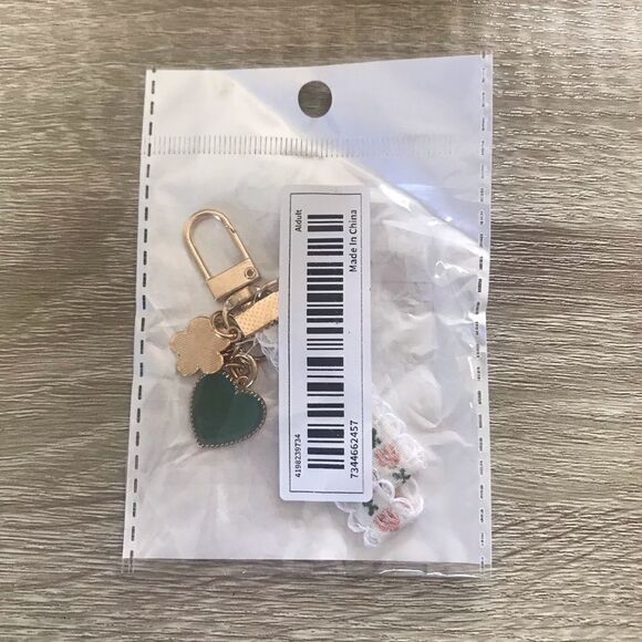 NEW … Gorgeous Flower Love / Lace Keychain - Picture 3 of 4
